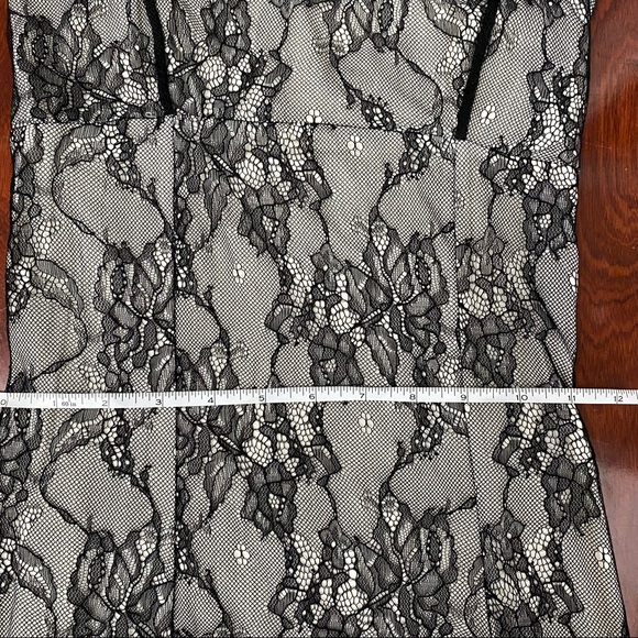 ✨EUC GUESS Black Lace Mini Bodycon Dress, Size XS - Picture 13 of 13